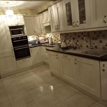 Escape To The Beara Peninsula. Apartment Castletownbere Exterior foto